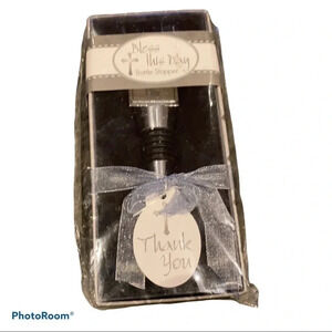 Artisano design wine bottle stopper  New